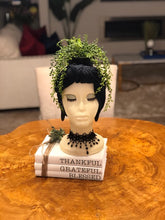 Load image into Gallery viewer, White Mannequin: Diamonds and Pearl collection