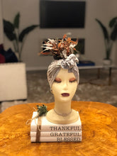 Load image into Gallery viewer, White Mannequin: Diamonds and Pearl collection